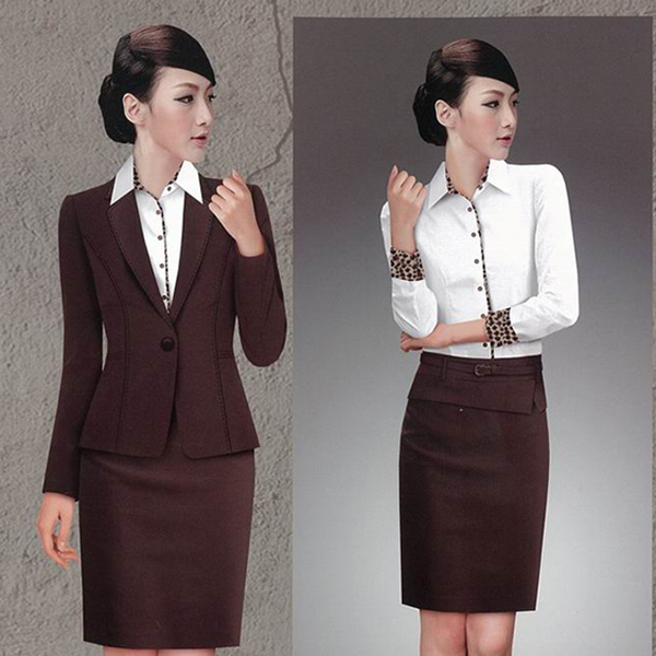 女性定做工作服的特點